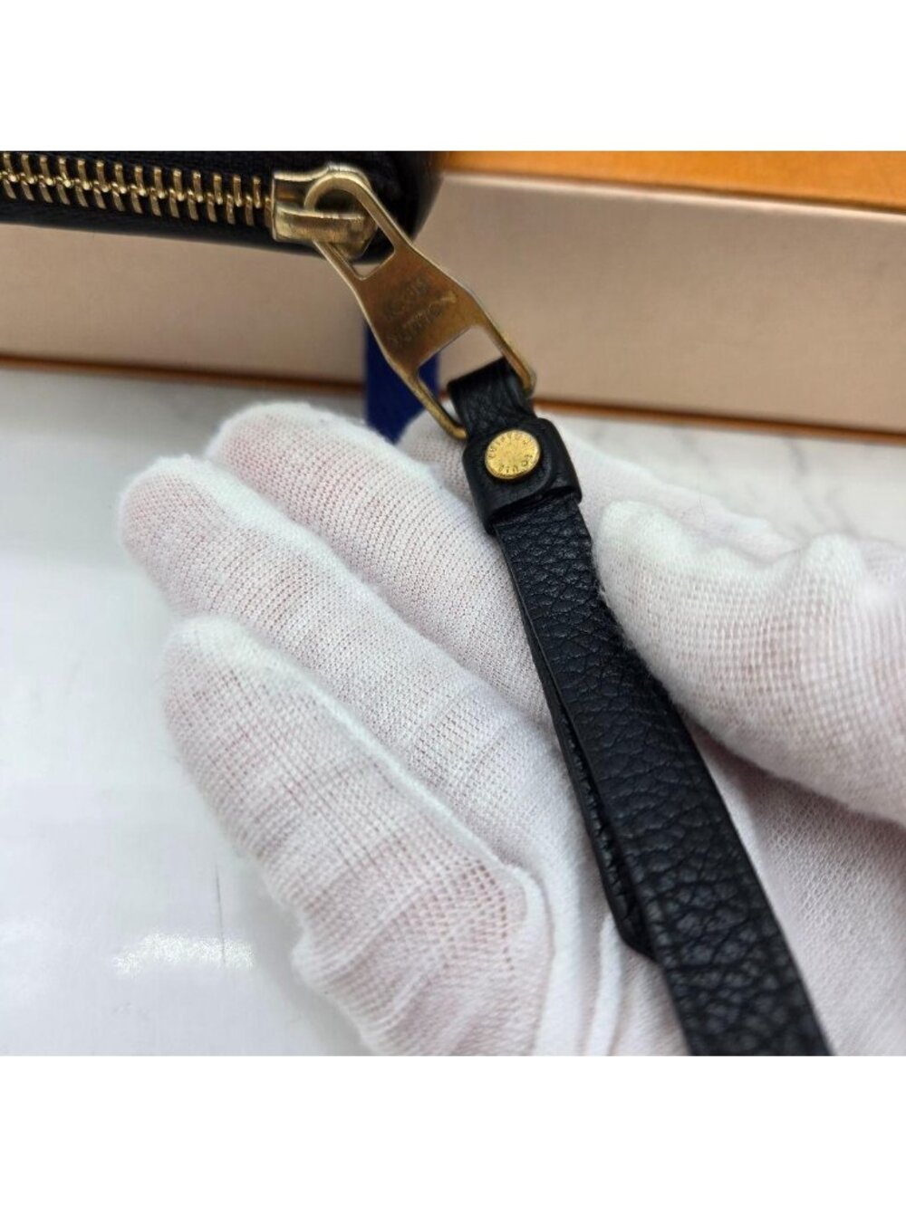 Louis Vuitton Monogram Empreinte Zippy Wallet Navy - Picture 8 of 15